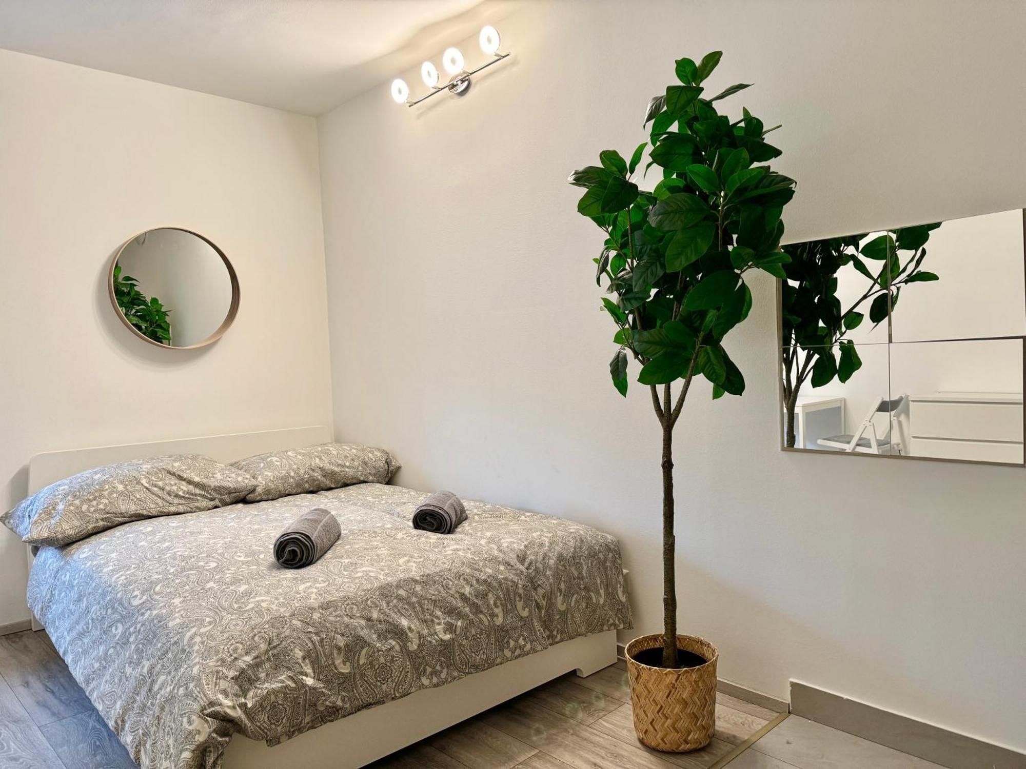 Stylish Schonbrunn Apartments - Free Underground Parking Wien Ngoại thất bức ảnh